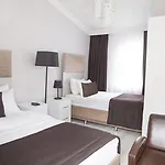 Babu House Hotel 3*