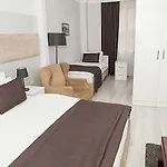 Babu House 3*