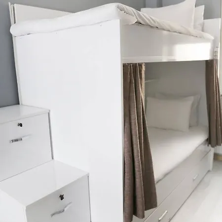فندق Babu House 3*