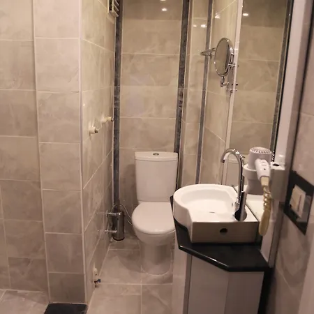 Babu House Отель