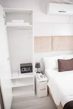 Babu House Otel