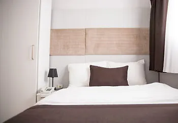 Babu House Отель 3*