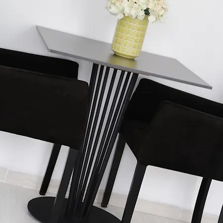 Отель Babu House