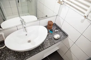 Babu House 3*